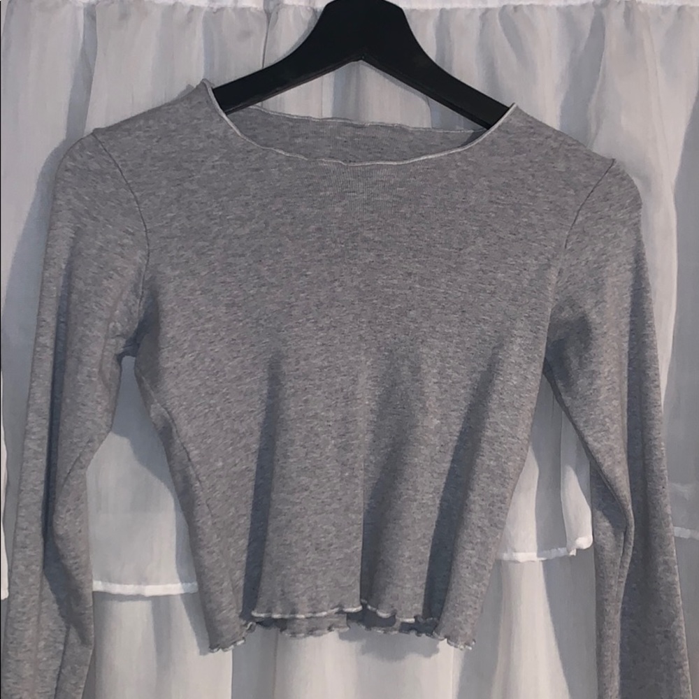 cropped long sleeve